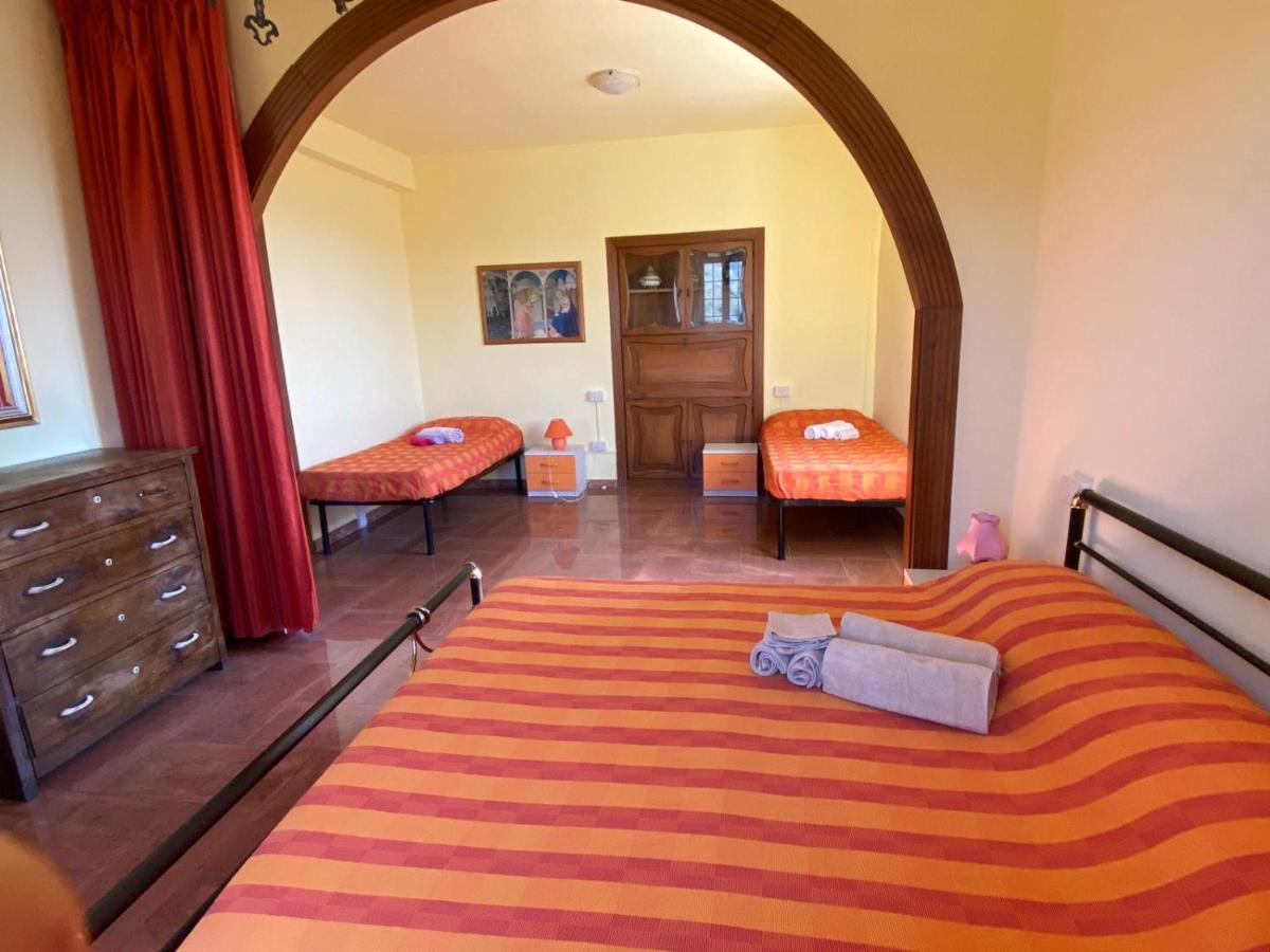 Casa Vacanze Nonna Nella Villafranca in Lunigiana Bagian luar foto